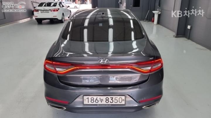 Hyundai Grandeur — miniaturë 4