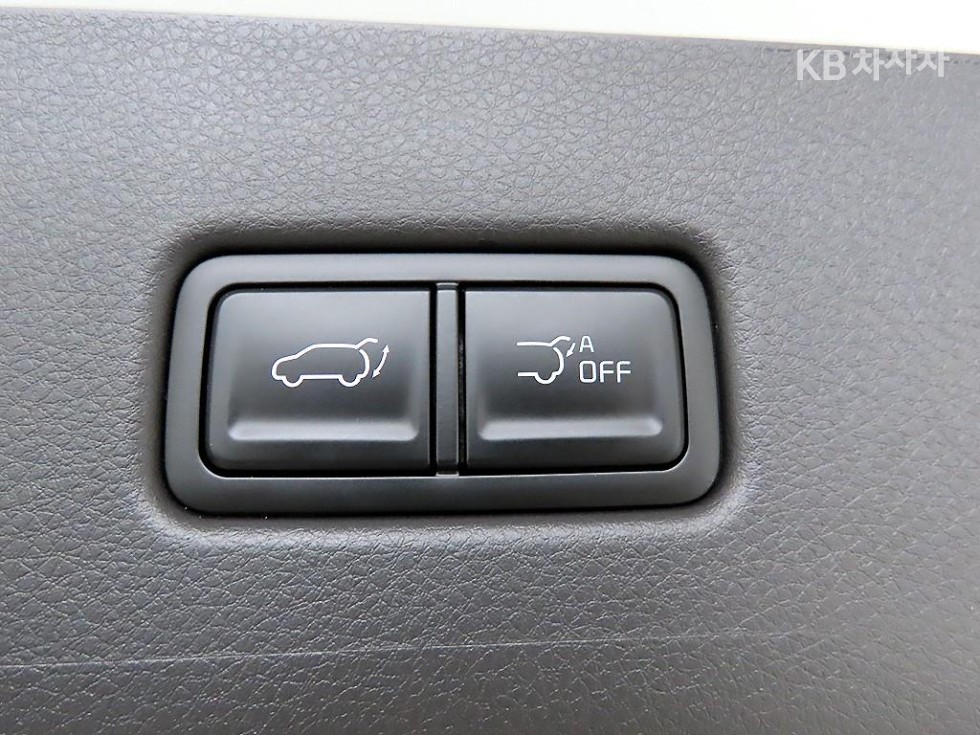 Kia Carnival — miniaturë 14