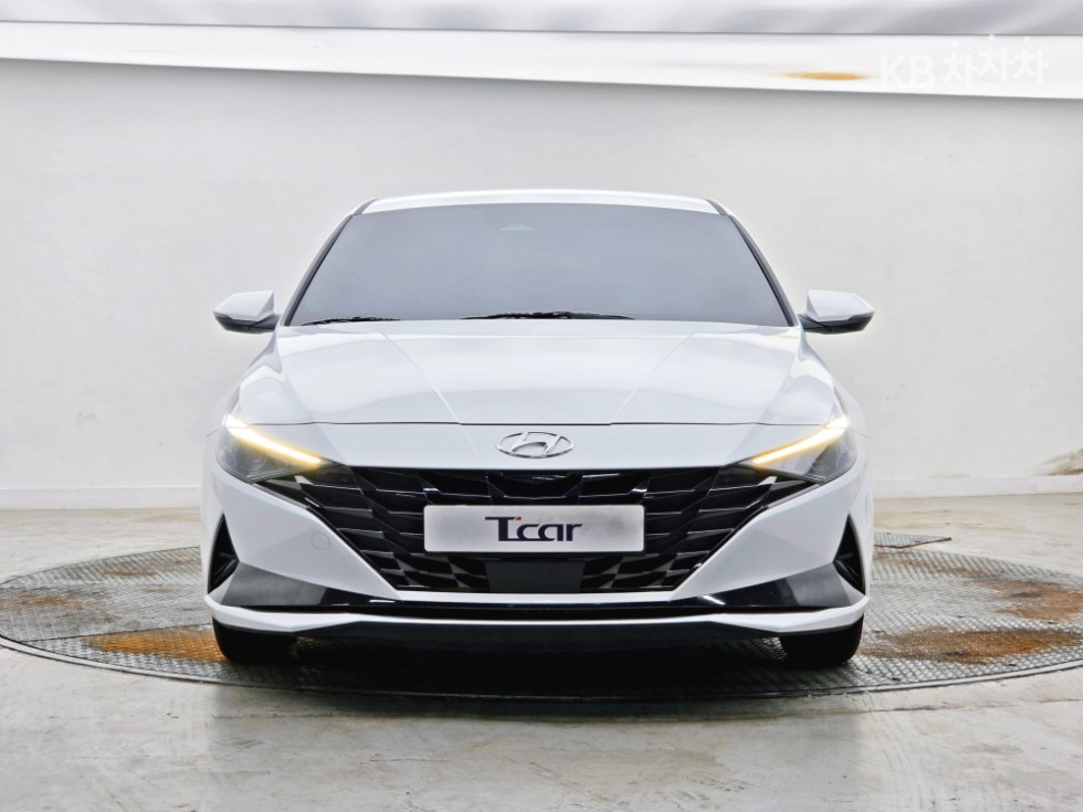 Hyundai Avante, 2023, фотография 3