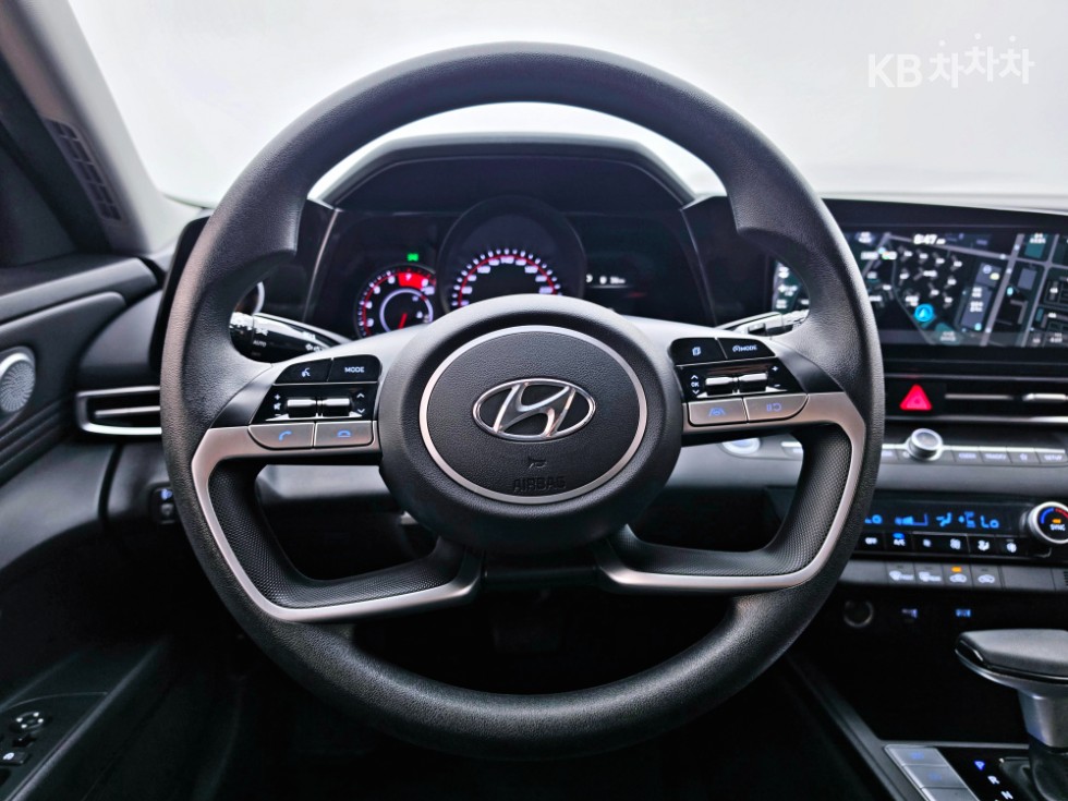 Hyundai Avante, 2023, фотография 10