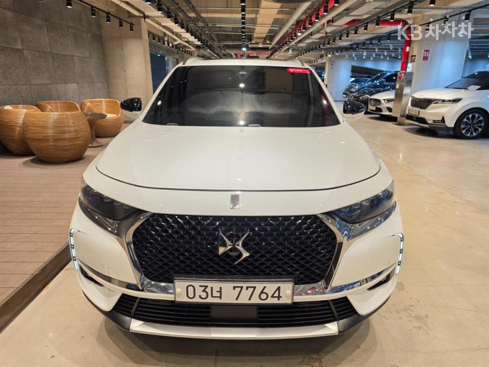 سيتروين DS7