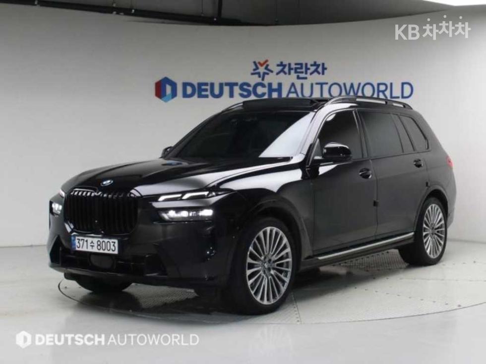 BMW X7