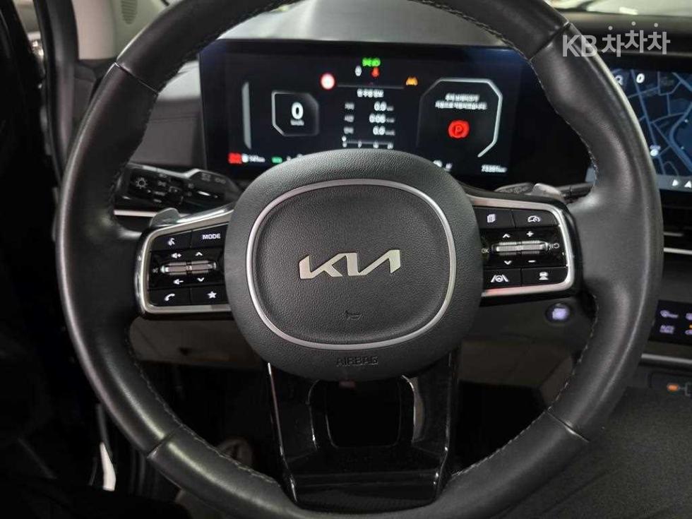 Kia Carnival, 2024, фотография 12