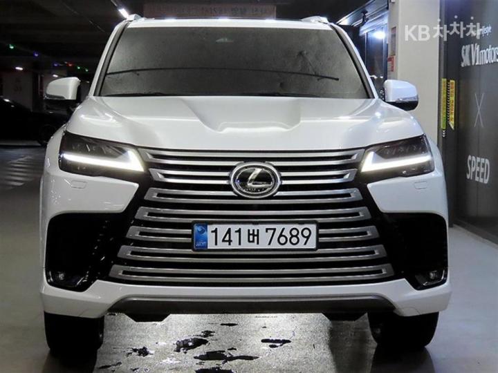 Lexus LX — miniaturë 2