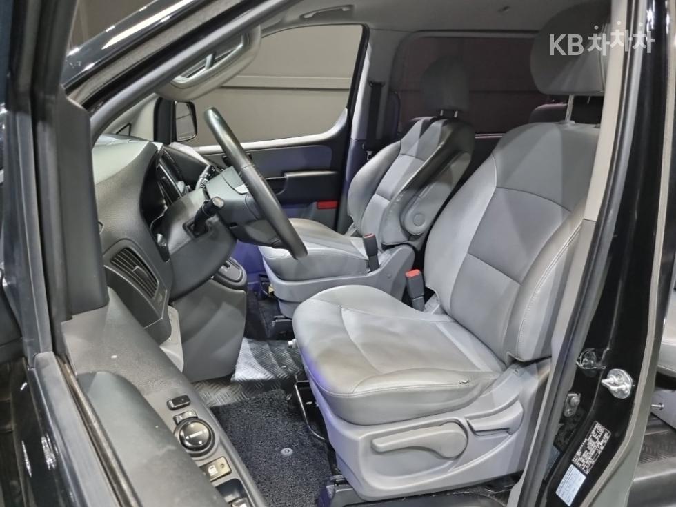 Hyundai Starex — miniaturë 16