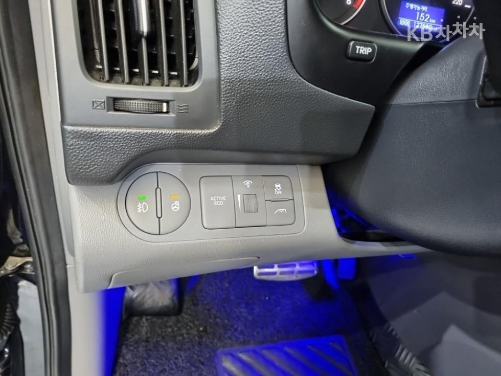 Hyundai Starex — miniaturë 19