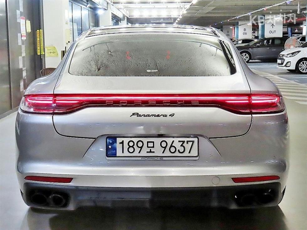 Porsche Panamera — miniaturë 5