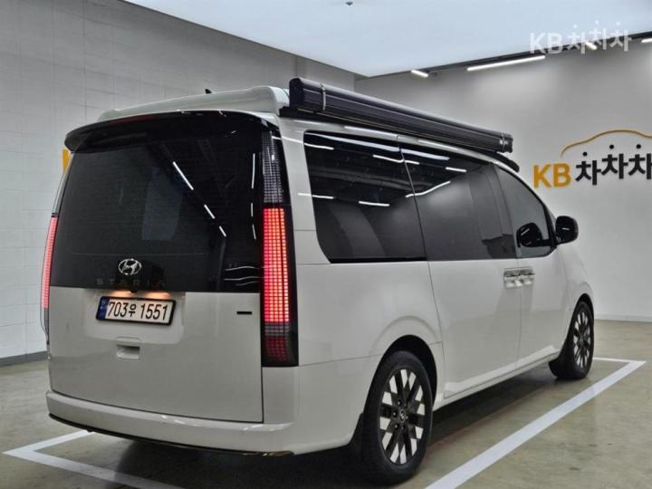 Hyundai Staria — miniaturë 4