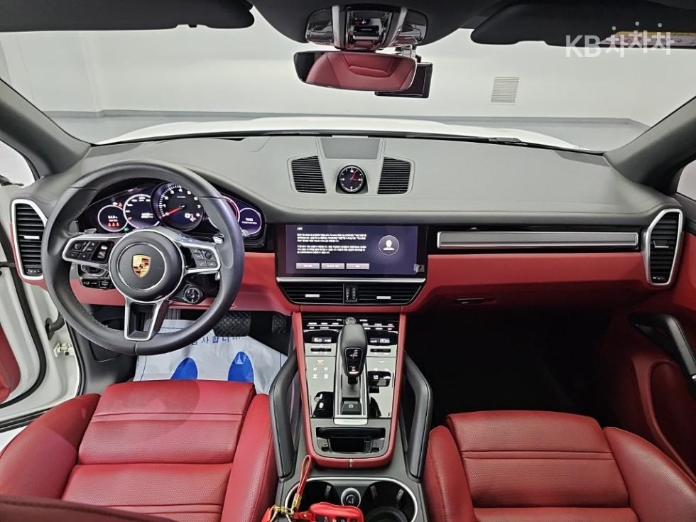 Porsche Cayenne — miniaturë 7