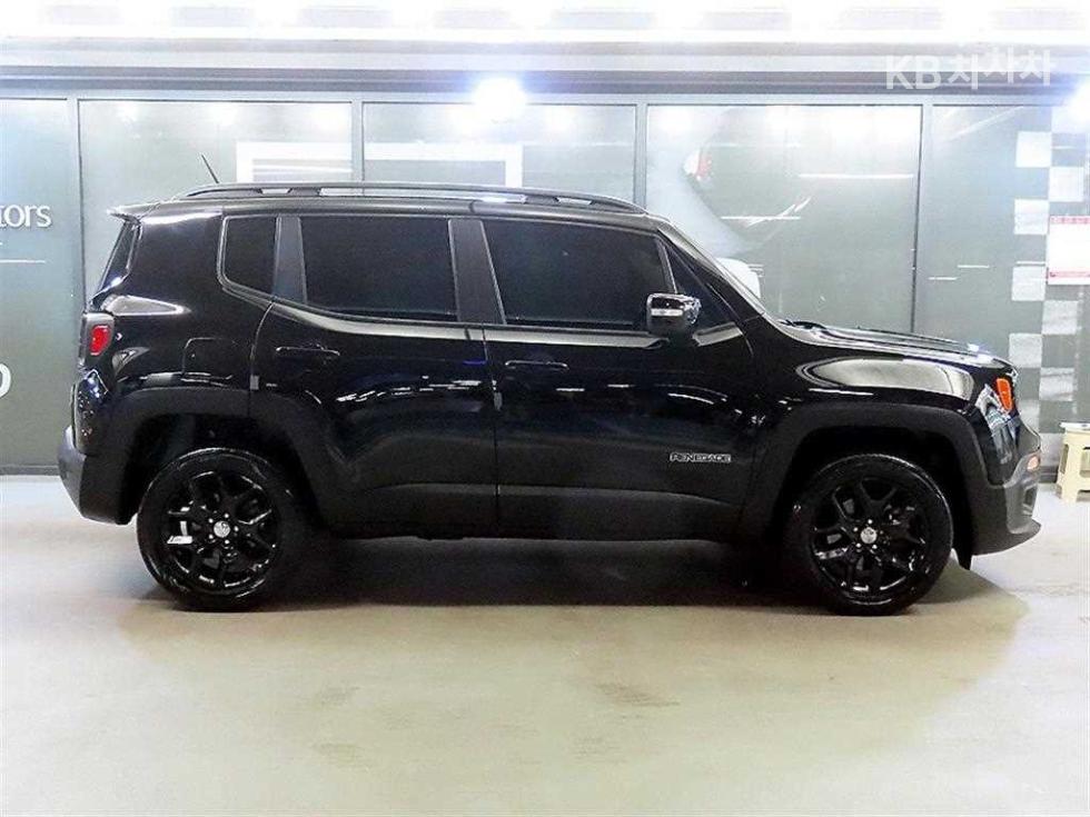 Jeep Renegade, 2016, фотография 3