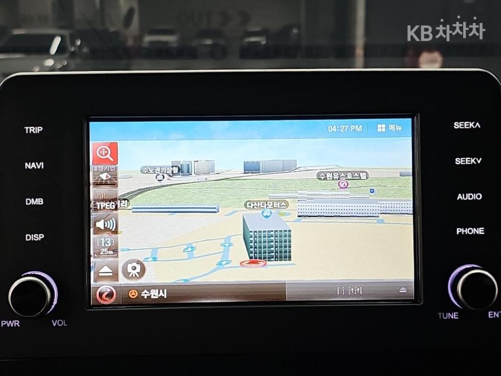 Hyundai Staria — miniaturë 13