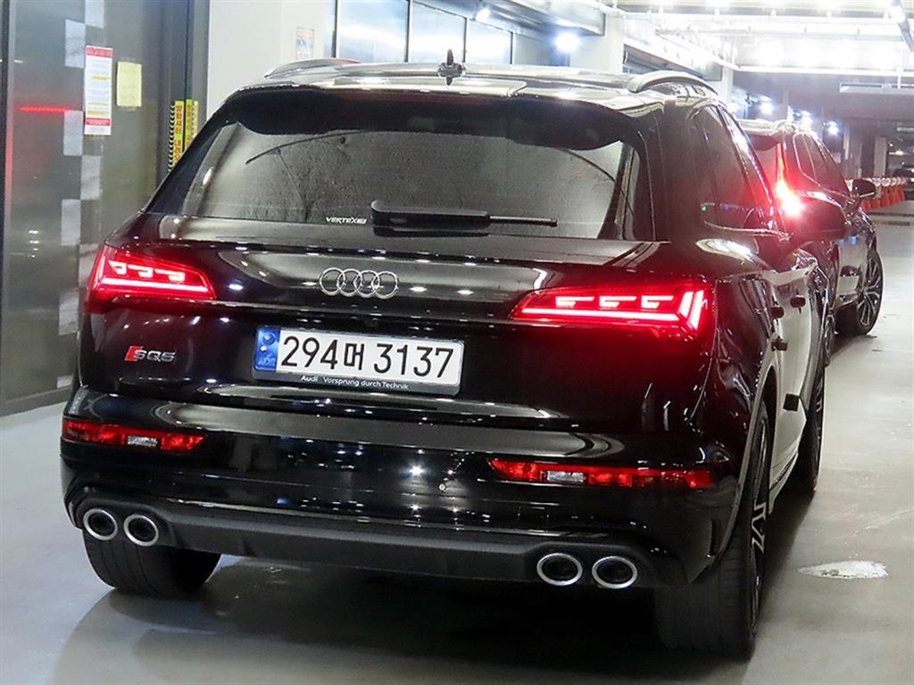Audi SQ5, 2022, фотография 4