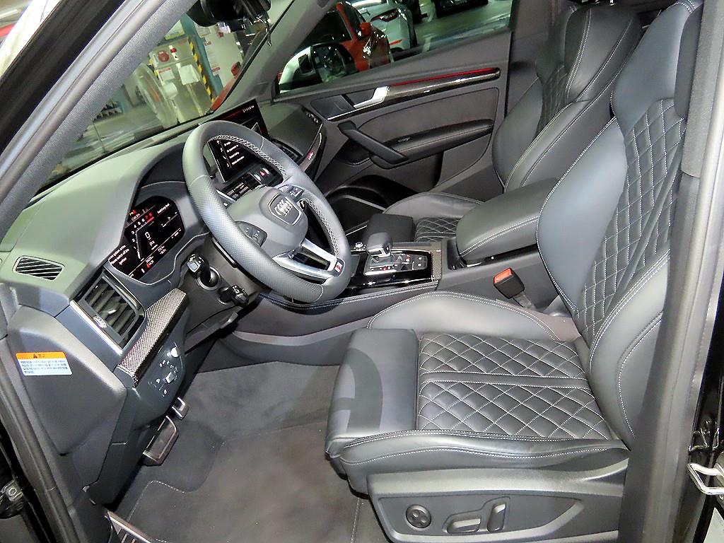 Audi SQ5, 2022, фотография 6