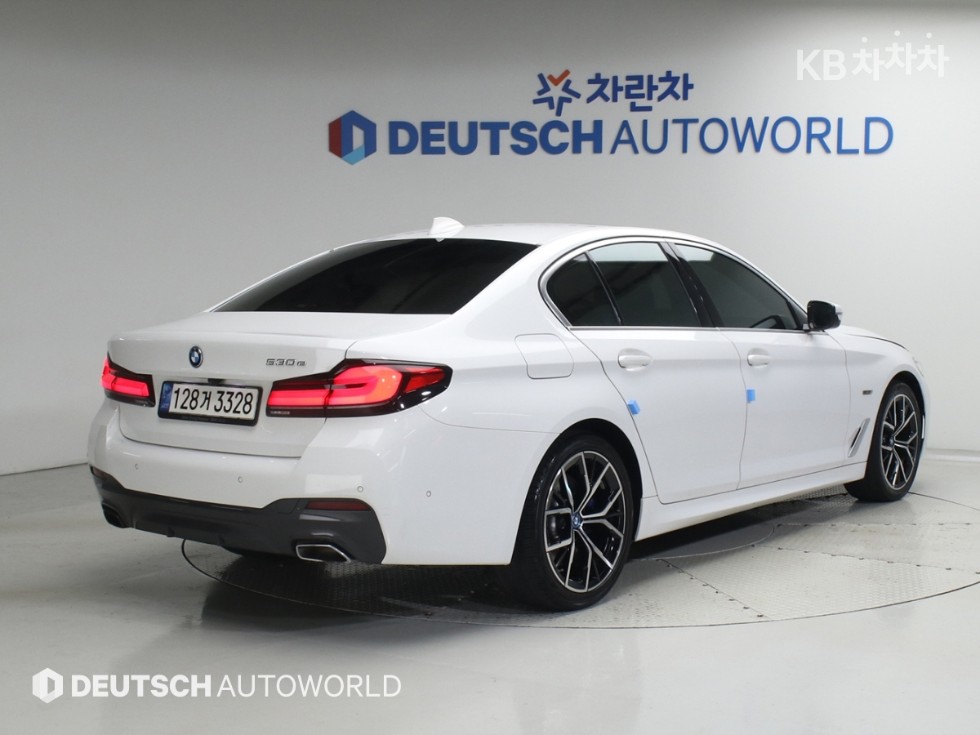 BMW 5er — miniaturë 2