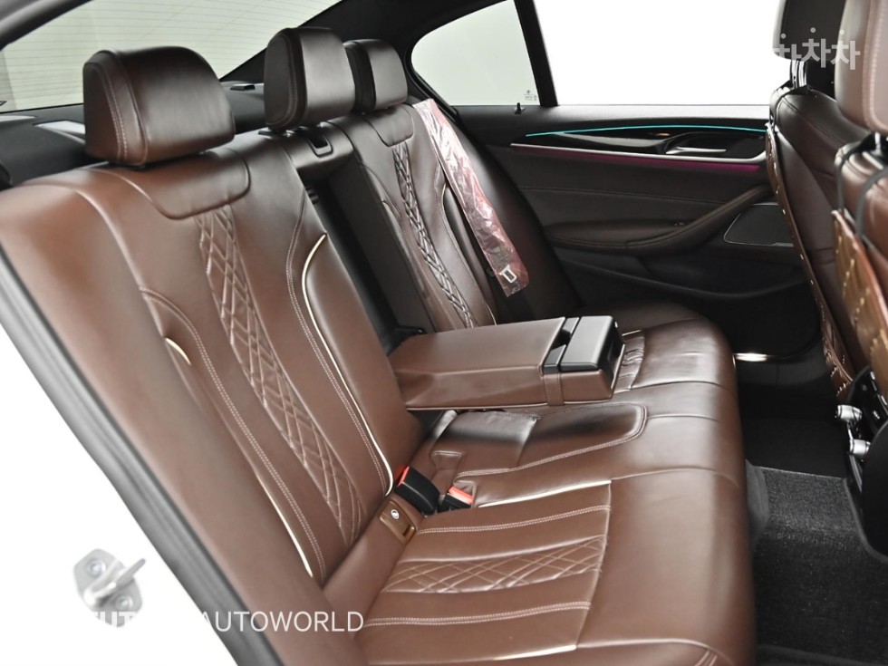 BMW 5er — miniaturë 12