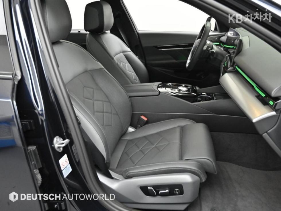 BMW 5er — miniaturë 11