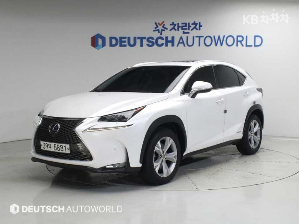 Lexus NX