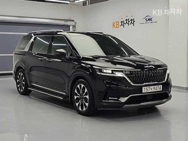 Kia Carnival — miniaturë 4