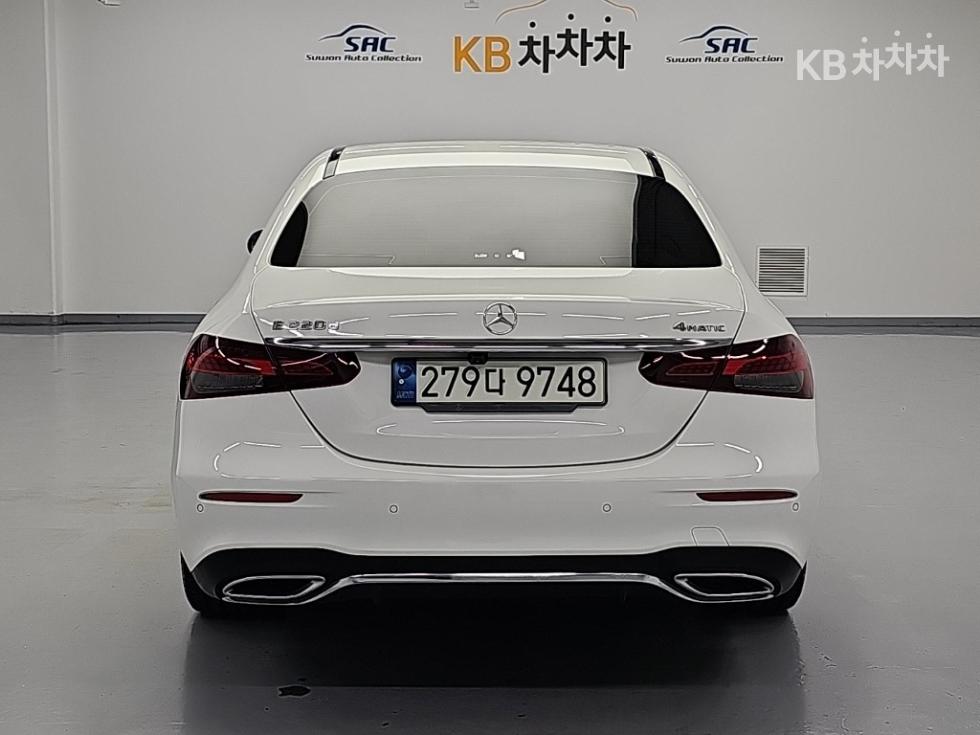 Mercedes-Benz E-klasse, 2021, фотография 3