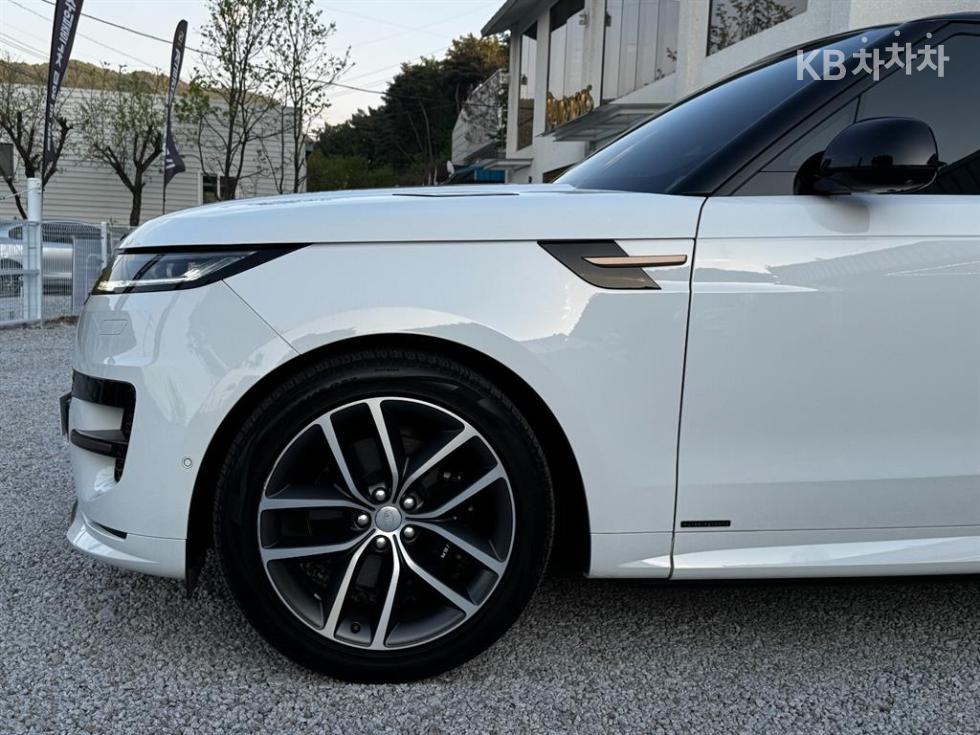 Land Rover Range Rover Sport — miniaturë 3