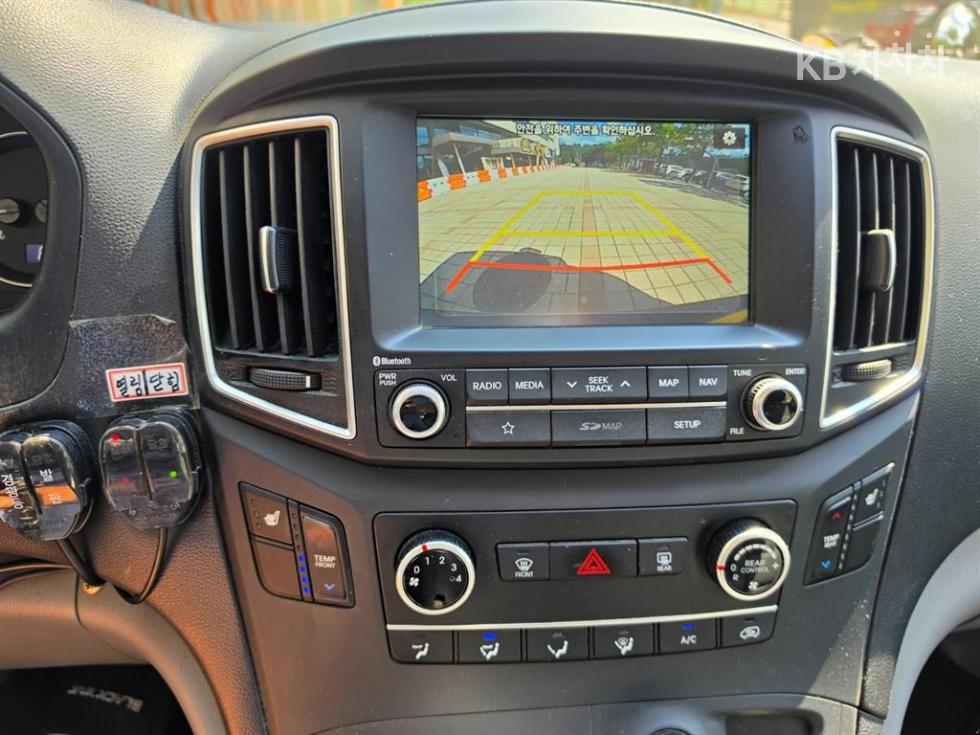Hyundai Starex — miniaturë 14