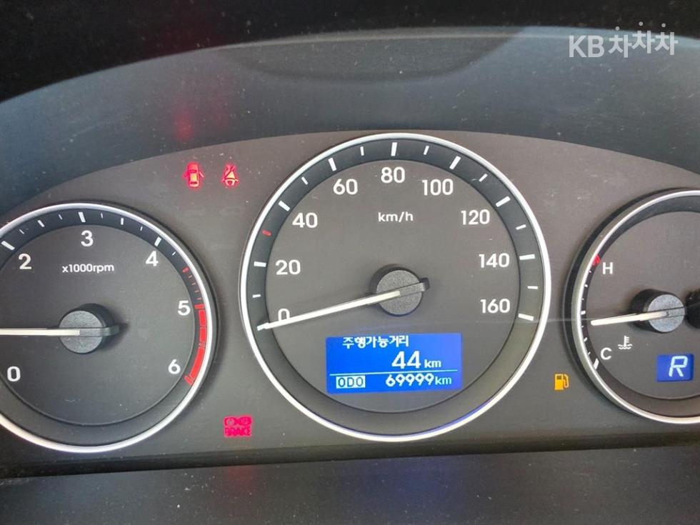 Hyundai Starex — miniaturë 16