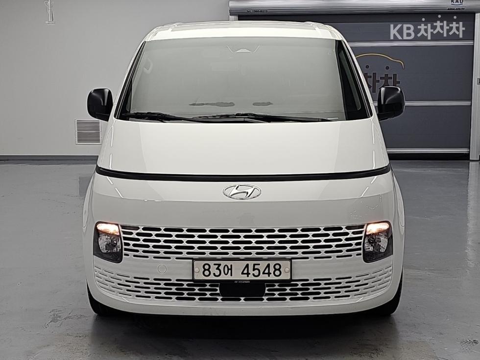 Hyundai Staria, 2022, фотография 2