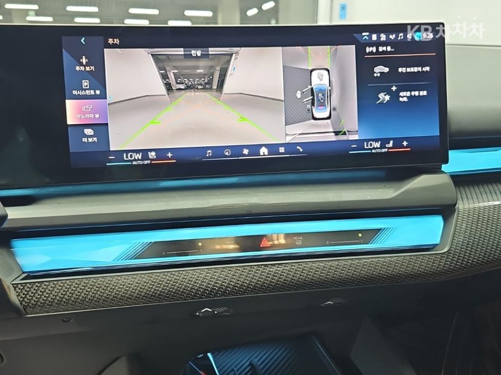 BMW i5, 2024, фотография 10