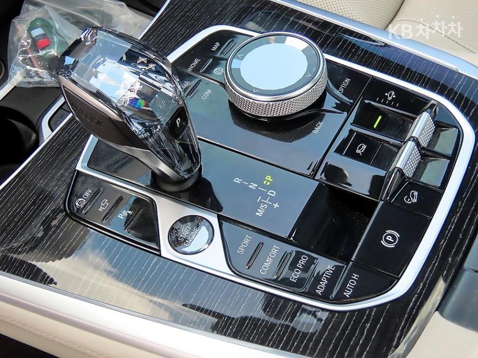 BMW X7, 2021, фотография 11
