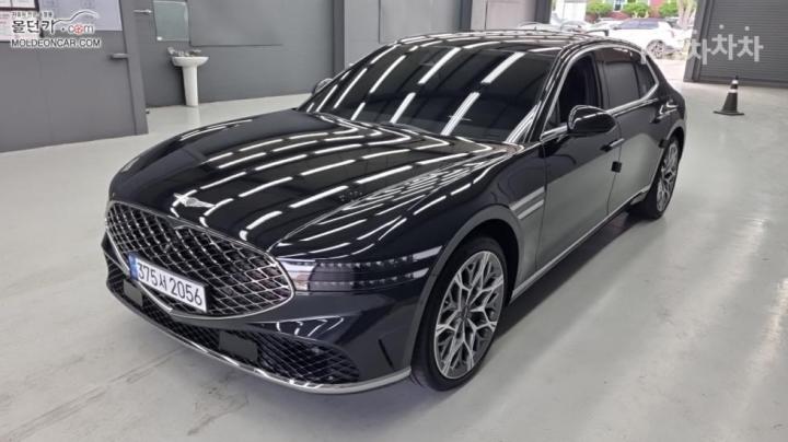 Genesis G90 3.5T e-S/C AWD — foto 1