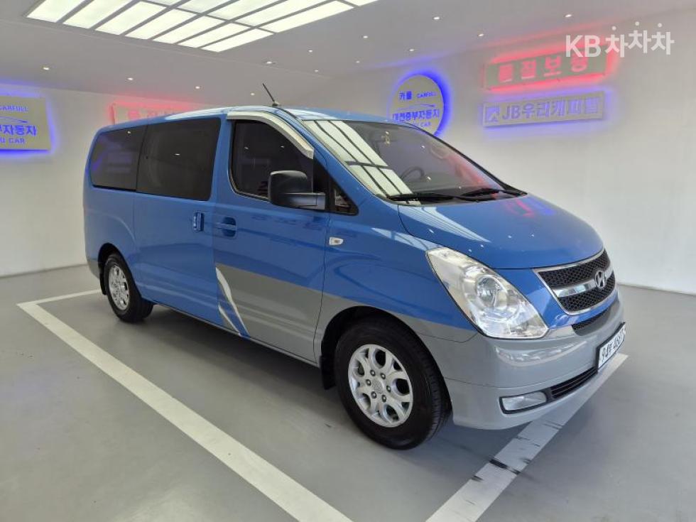 Hyundai Starex — miniaturë 3