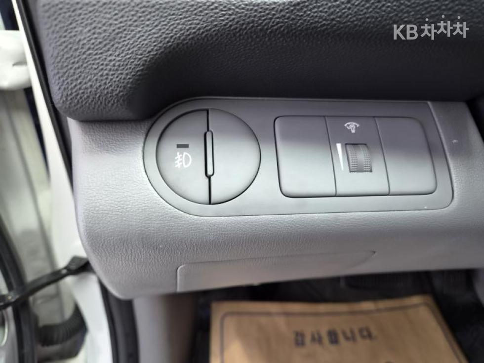 Hyundai Starex — miniaturë 14