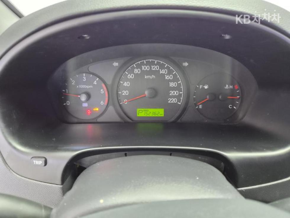 Hyundai Starex — miniaturë 15