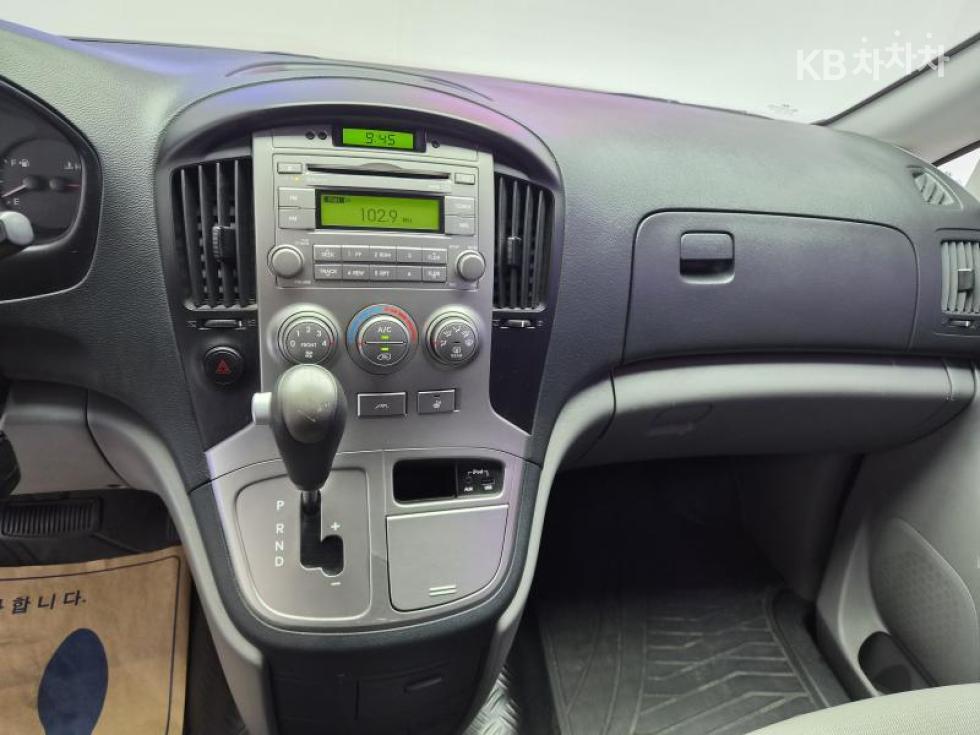 Hyundai Starex — miniaturë 17