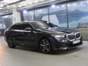 BMW 5er, 2024