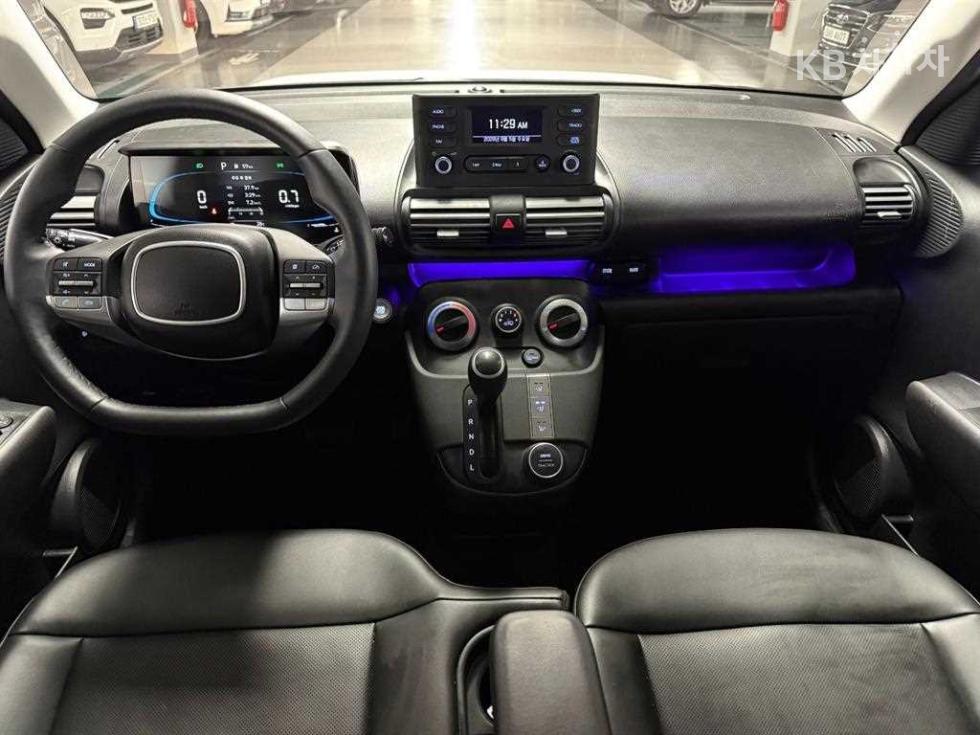 Hyundai Casper, 2023, фотография 8