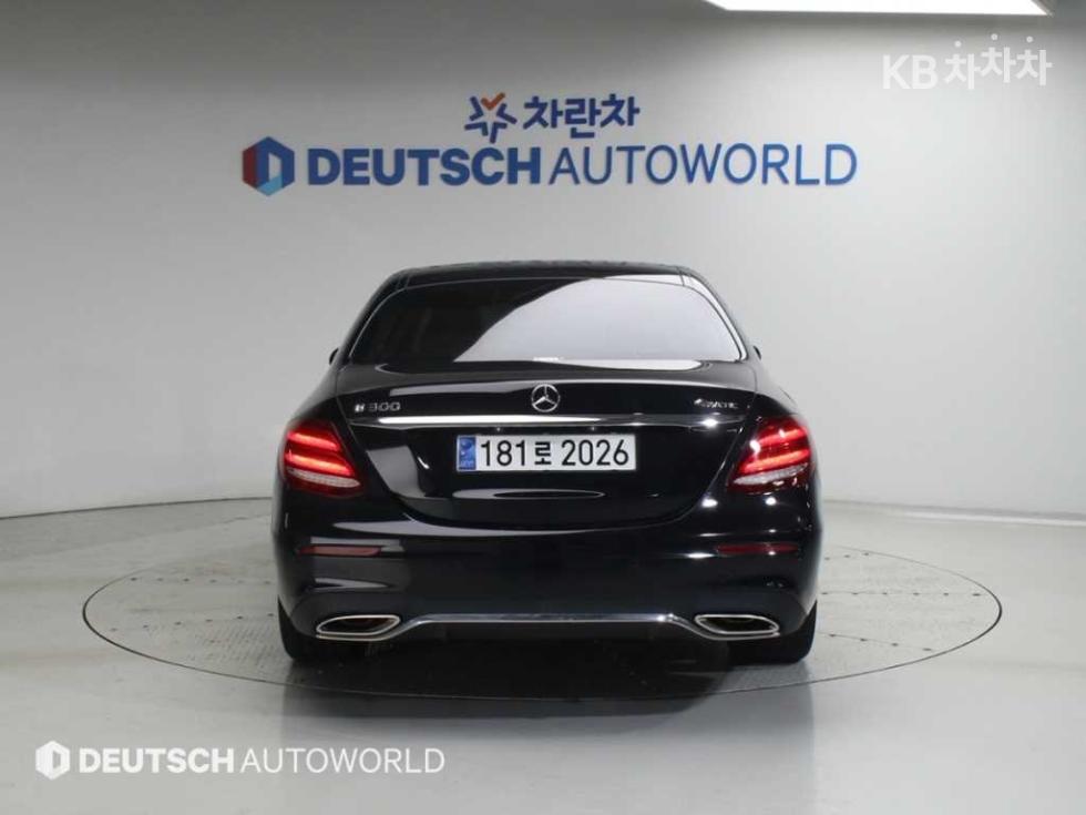 Mercedes-Benz E-klasse, 2019, фотография 4