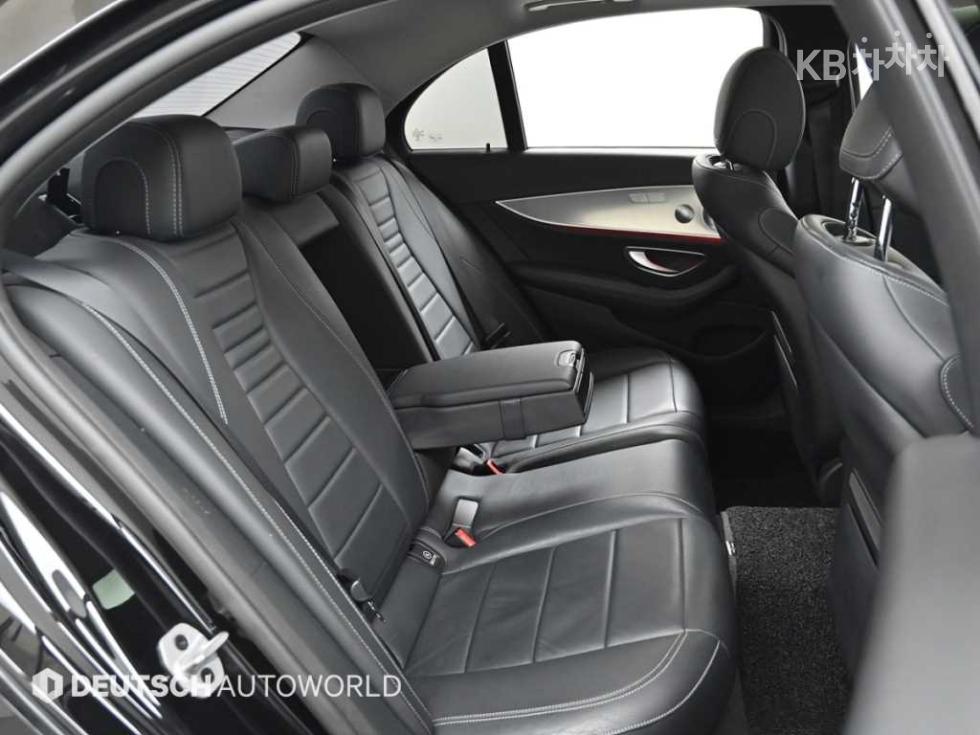 Mercedes-Benz E-klasse, 2019, фотография 12