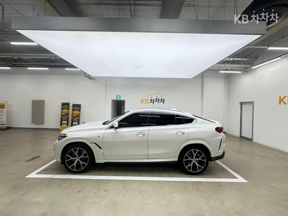 BMW X6, 2021, фотография 2