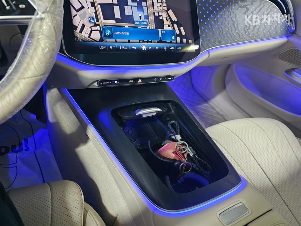 Mercedes-Benz E-klasse, 2024, фотография 11