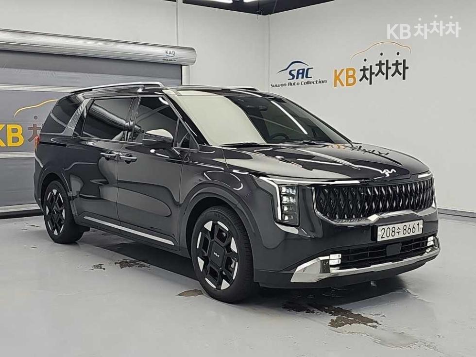 Kia Carnival — miniaturë 4