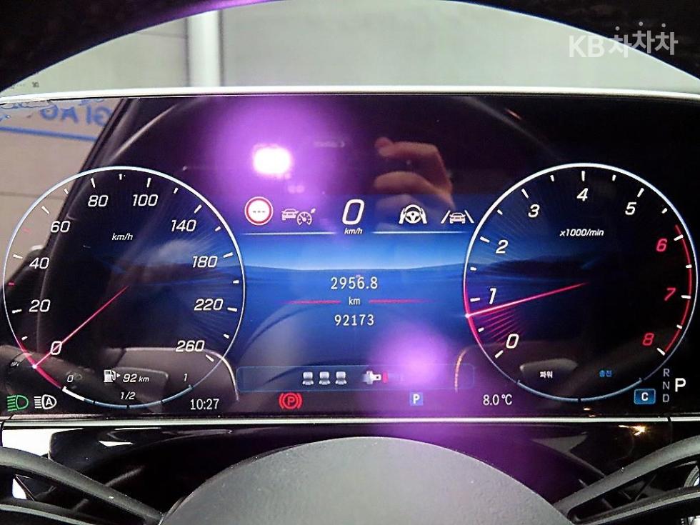 Mercedes-Benz E-klasse, 2024, фотография 8