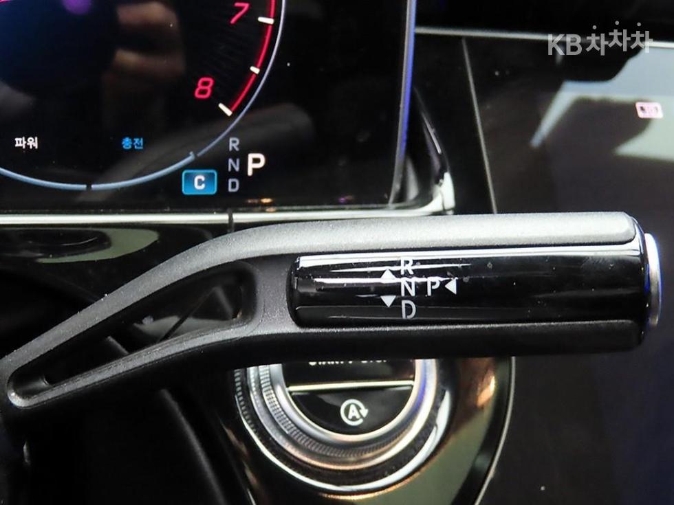Mercedes-Benz E-klasse, 2024, фотография 10