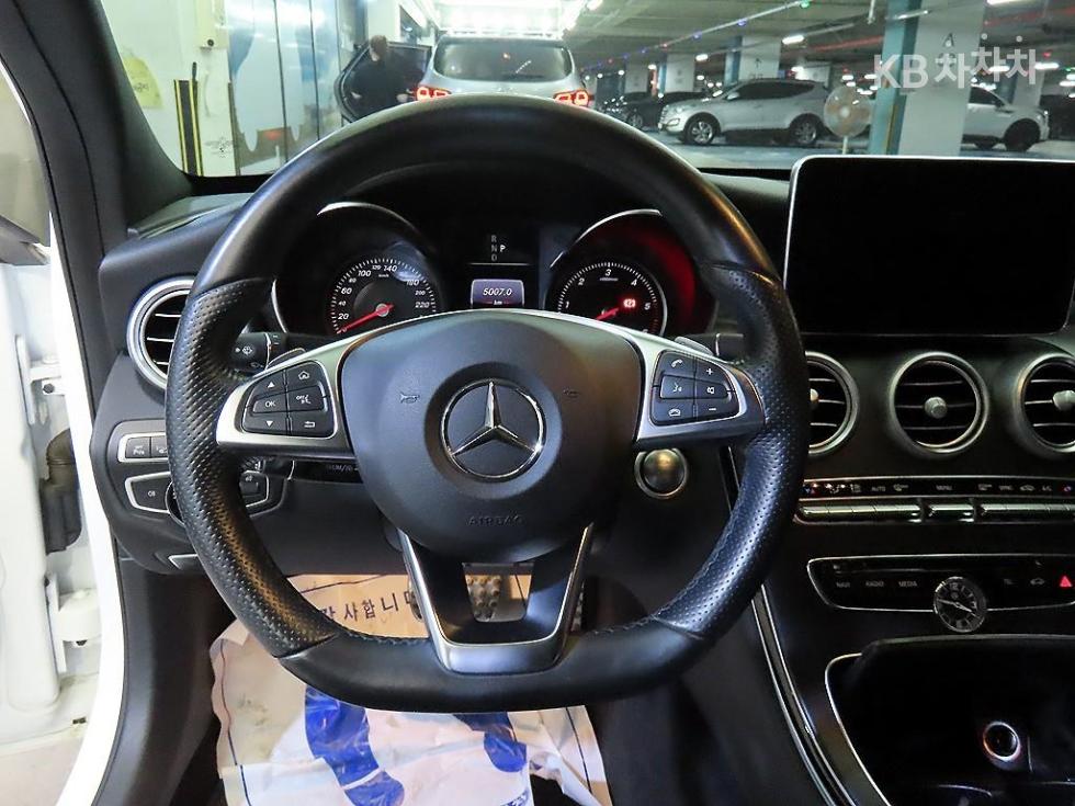 Mercedes-Benz C-klasse, 2017, фотография 8
