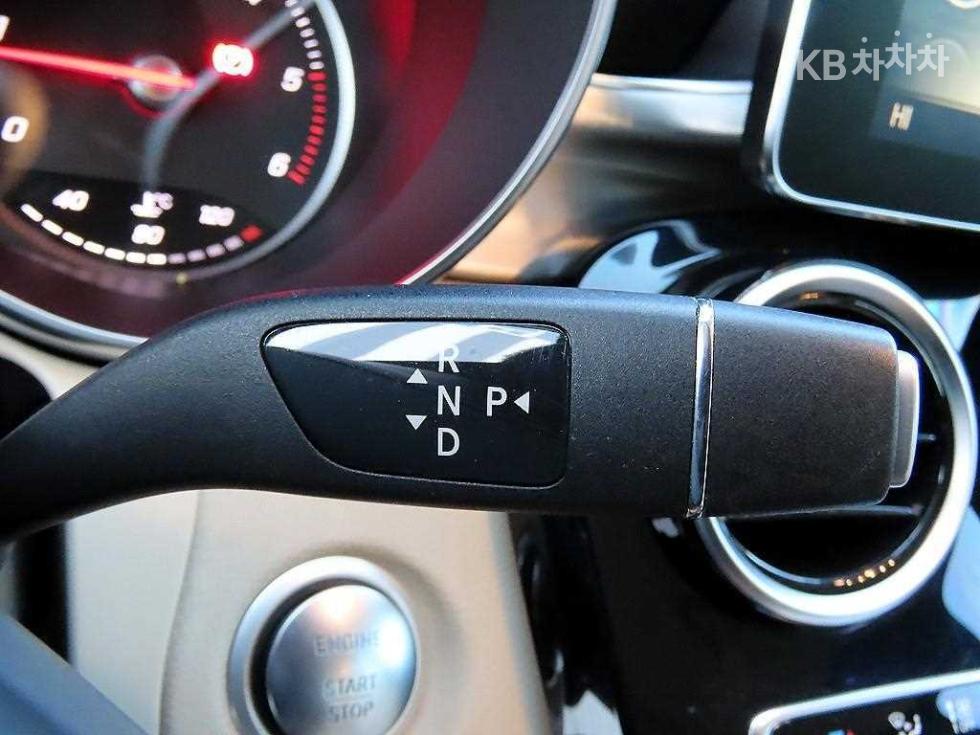 Mercedes-Benz C-klasse, 2015, фотография 11