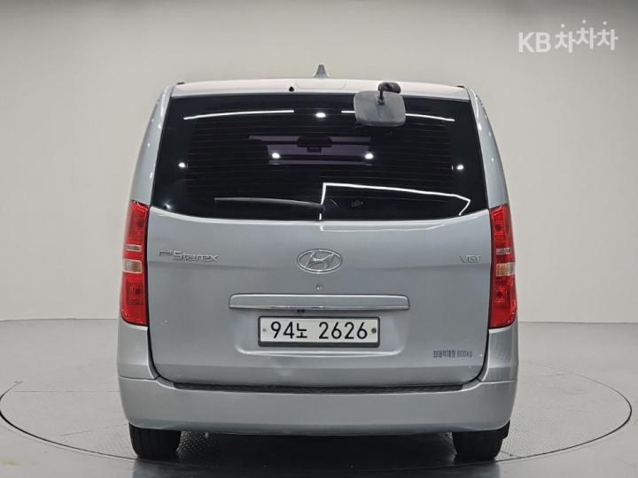 Hyundai Starex — miniaturë 3