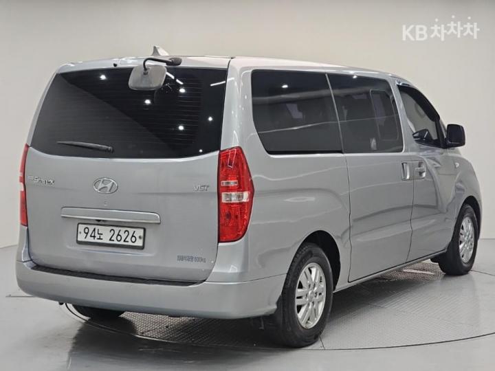 Hyundai Starex — miniaturë 4