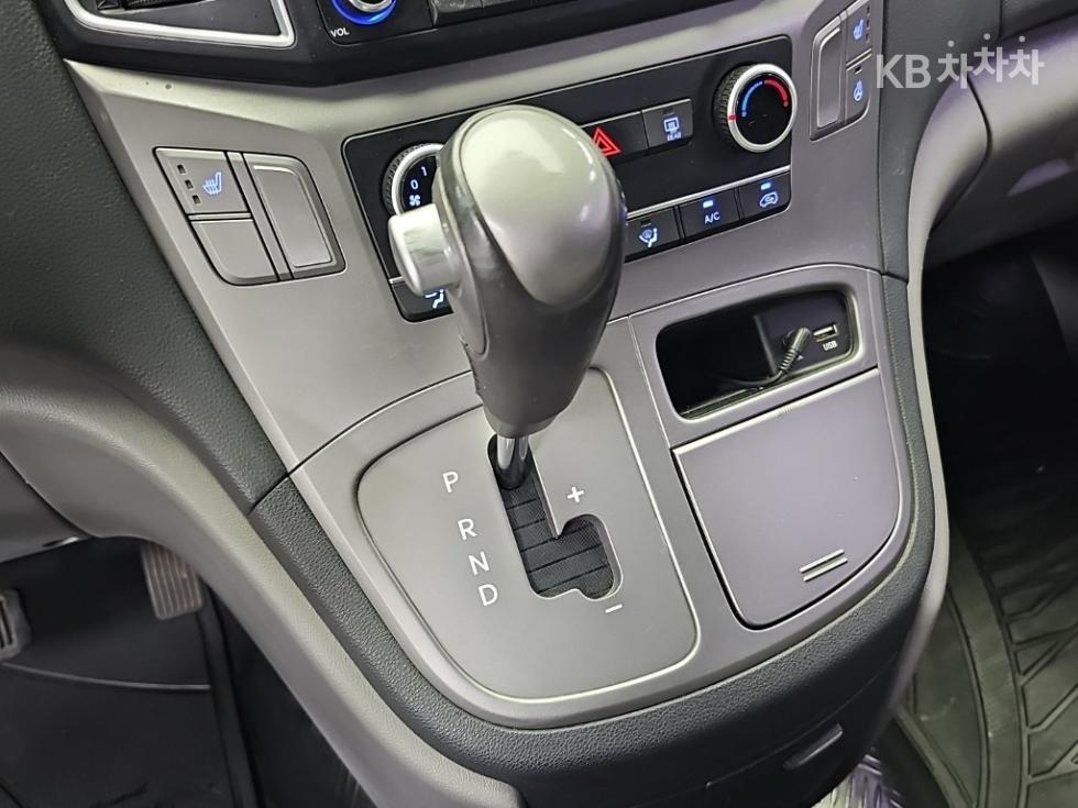 Hyundai Starex — miniaturë 8
