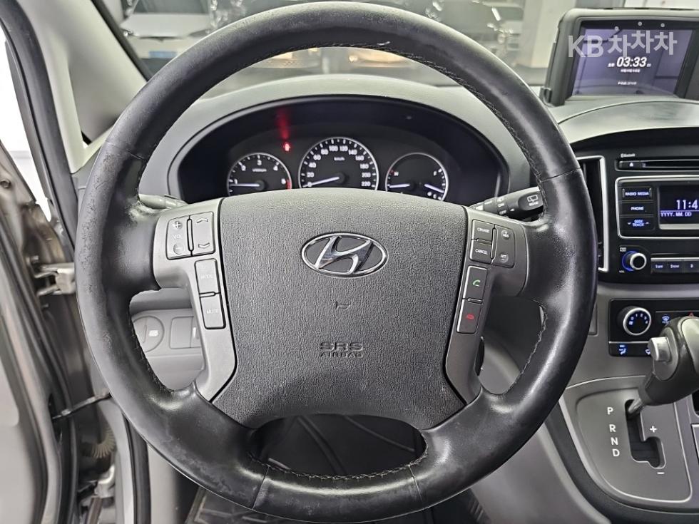 Hyundai Starex — miniaturë 9