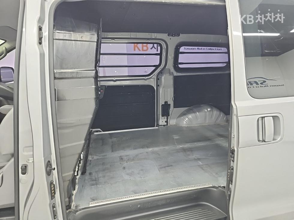 Hyundai Starex — miniaturë 12